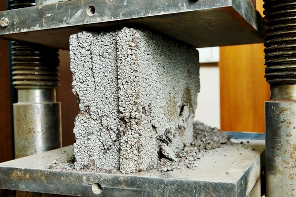 Klasy betonu - poznaj najistotniejsze kwestie