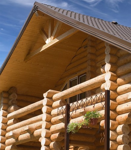 Domy z bali drewnianych - charakterystyka, konstrukcja, ocieplenie i instalacje
