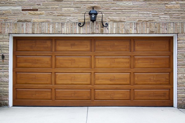 Drzwi garażowe - kryteria doboru