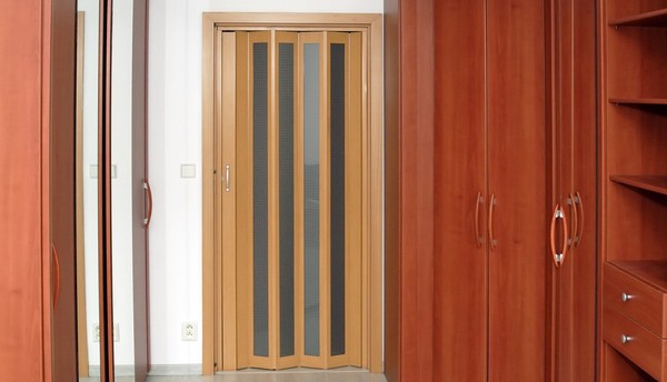 Drzwi garderobiane - koniecznie funkcjonalne i estetyczne
