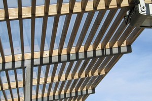Zadaszenie tarasu - ochrona przed słońcem i deszczem