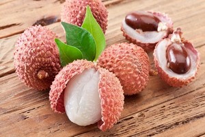 Sadzenie i uprawa liczi (chińskiej śliwki)